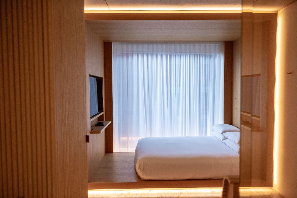 Kamar Plus